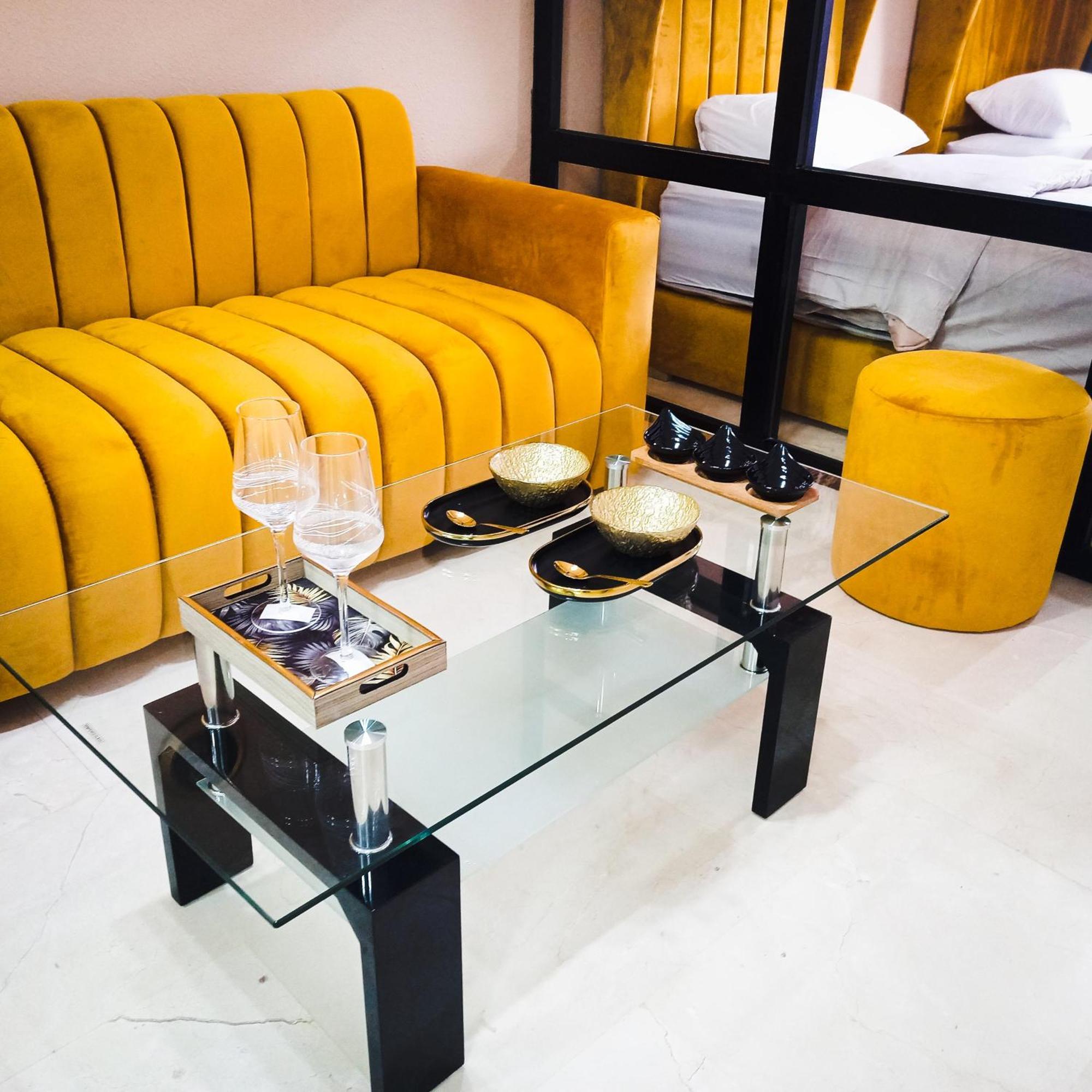 Moderne Appartement Au Plein Centre-Ville En Face Hilton & La Gare De Train Tgv Avec Climatisation Tanger Extérieur photo